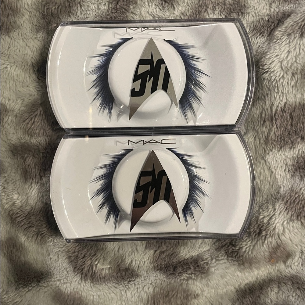 MAC Cosmetics limited edition Star Trek false eyelashes style: “Wink Of An Eye”